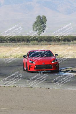 media/Sep-15-2024-Speed Ventures (Sun) [[7a54f7ed2f]]/86 Group/Session 1 (Outside Grapevine)/